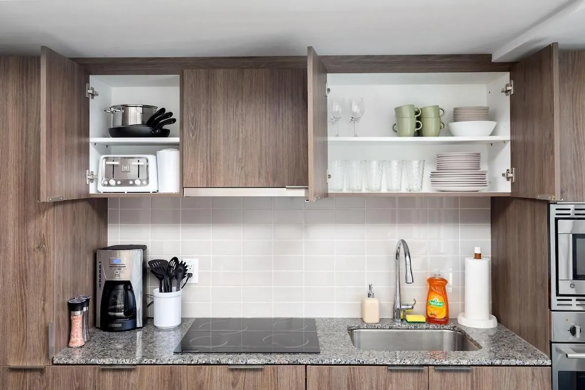 छुट्टी का घर Sleek 2Br W 2Ba Walk To Uoft Sleeps 5 - 3 Beds